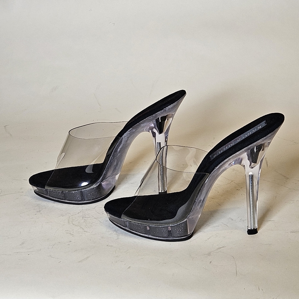 Karo's Shoes 5 in mules with black glitter in platform.  Size 8